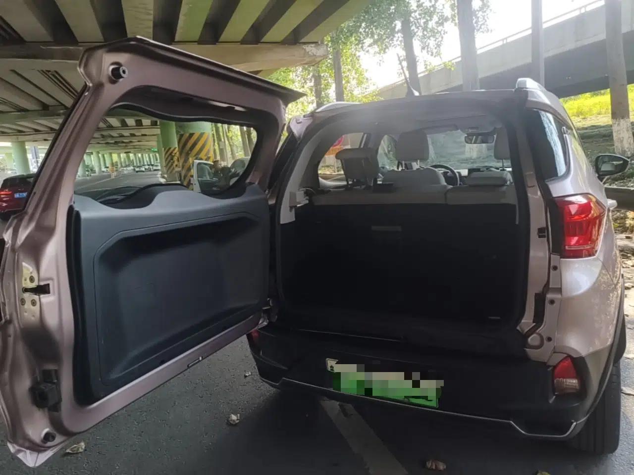 BYD Yuan Pro 2023 401 km Deluxe Version — миниатюра 27