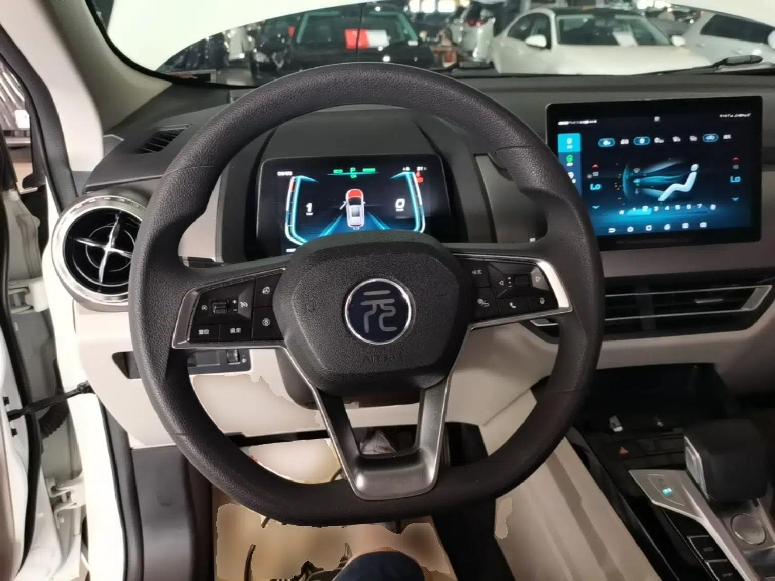 BYD Yuan Pro 2021 401 km Deluxe Version — миниатюра 13