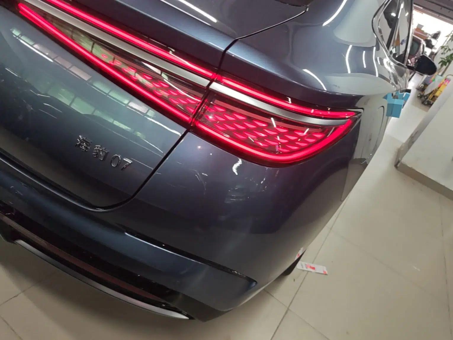 BYD Seal 07 DM-i 2025 DM-i 1.5L 125km Luxury Model — миниатюра 9