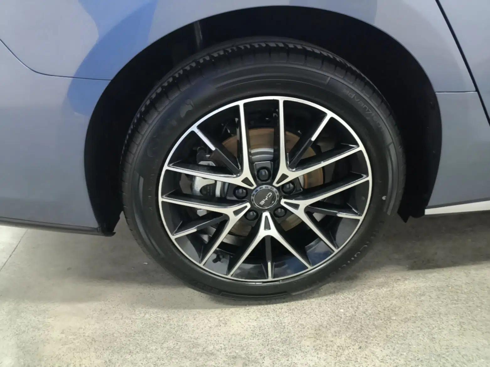 BYD Seal 07 DM-i 2025 DM-i 1.5L 125km Luxury Model — миниатюра 11