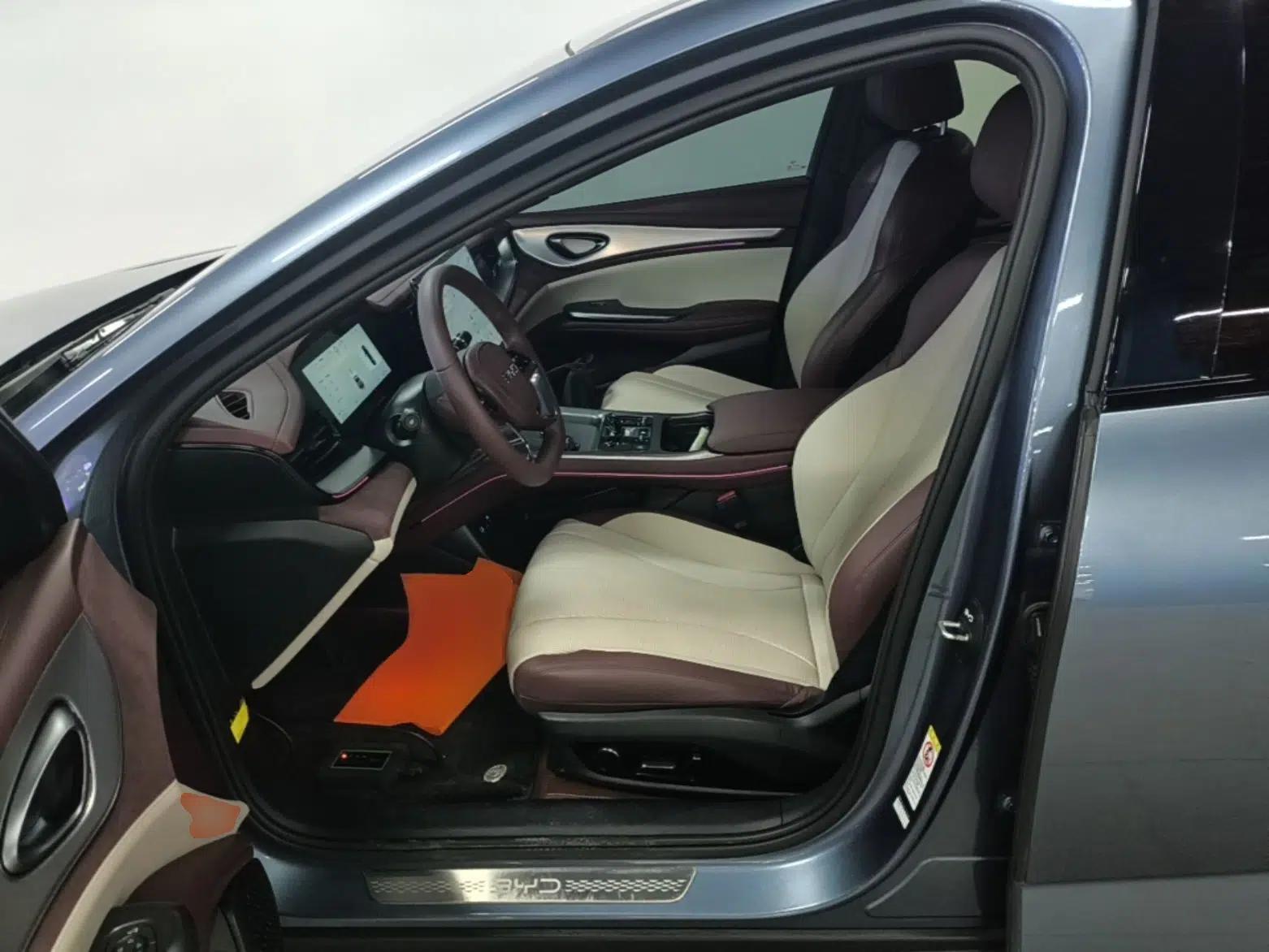 BYD Seal 07 DM-i 2025 DM-i 1.5L 125km Luxury Model — миниатюра 17