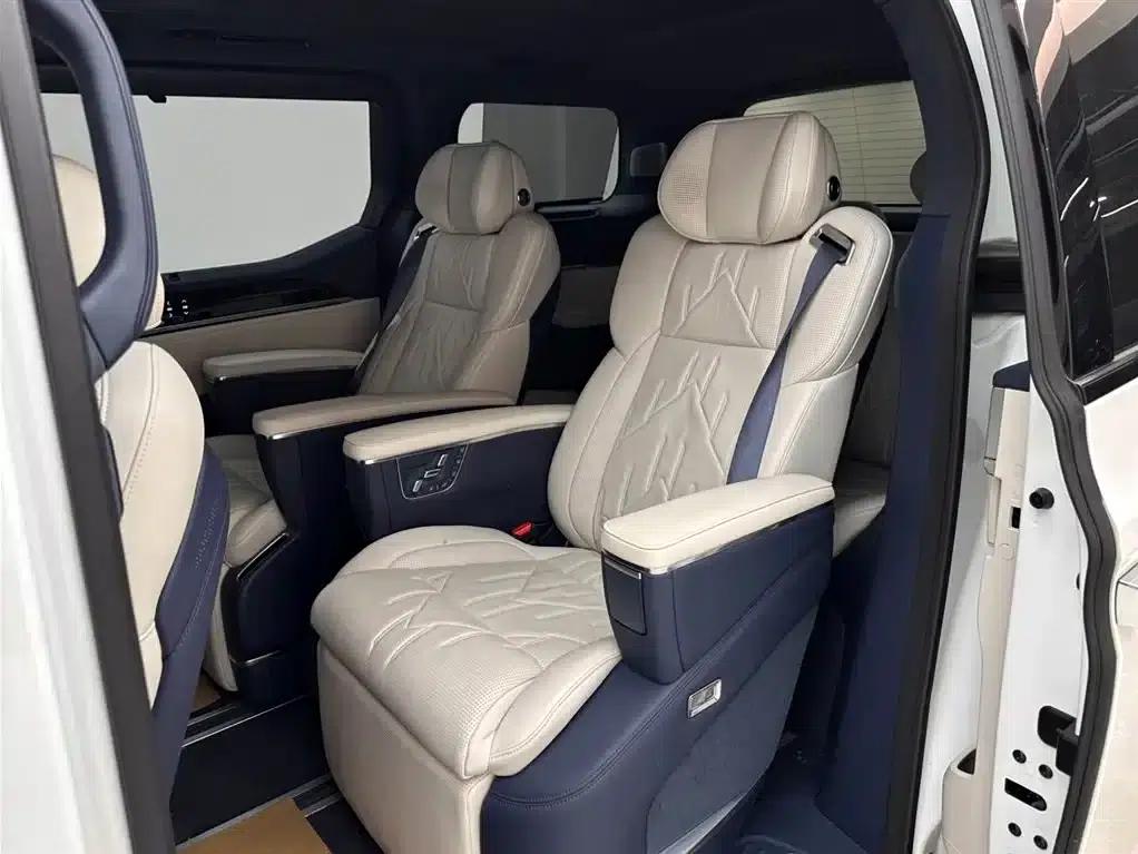 Extreme Krypton 009 2024 Model 7-Seat Aisle Edition 4WD 108kWh — миниатюра 9