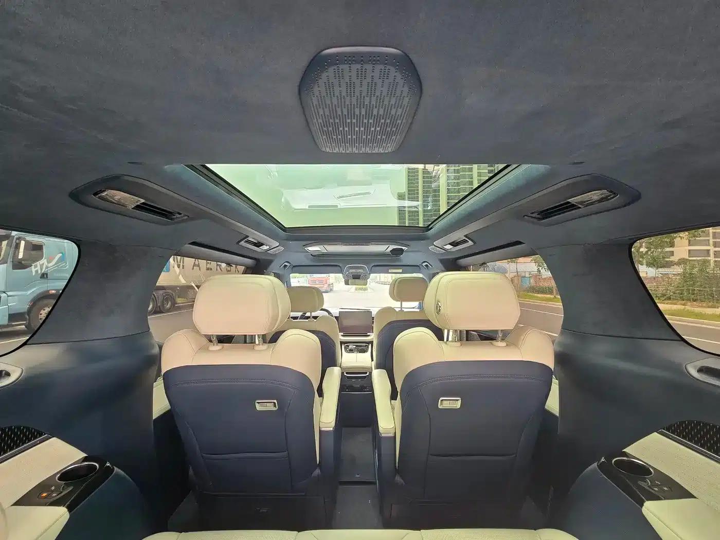 Extreme Krypton 009 2024 Model 7-Seat Aisle Edition 108kWh — миниатюра 5
