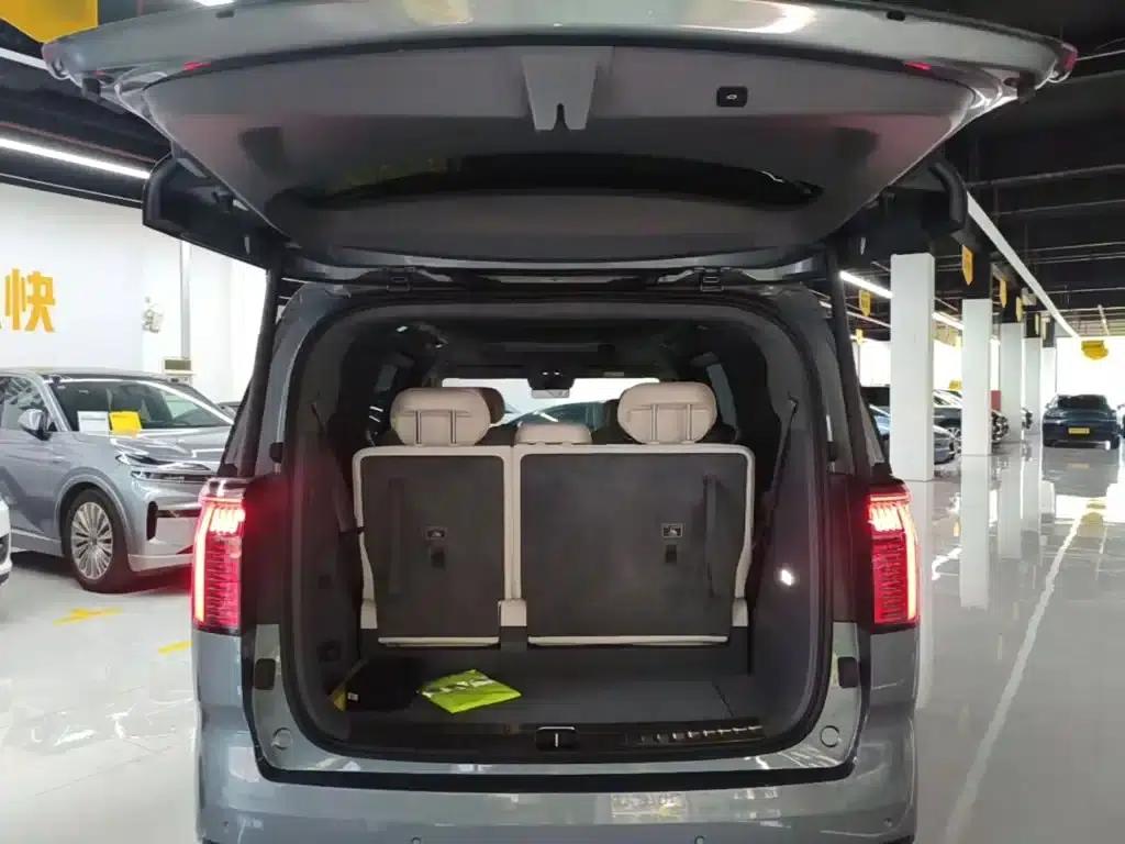 Extreme Krypton 009 2024 Model 7-Seat Aisle Edition 4WD 108kWh — миниатюра 15