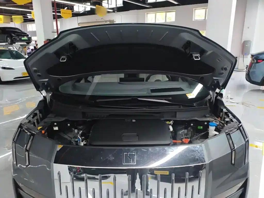 Extreme Krypton 009 2024 Model 7-Seat Aisle Edition 4WD 108kWh — миниатюра 16