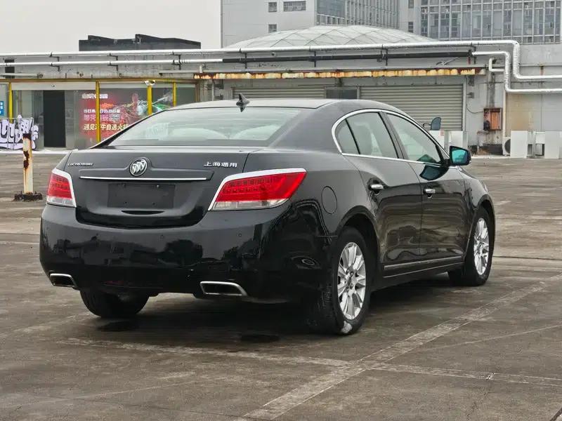 Buick LaCrosse 2012 2.4L SIDI Luxury Edition — миниатюра 6