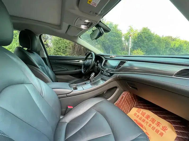 Buick LaCrosse 2019 28T Luxury Edition — миниатюра 14