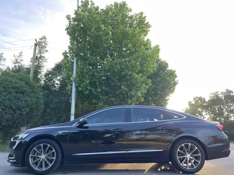 Buick LaCrosse 2019 28T Luxury Edition — миниатюра 4
