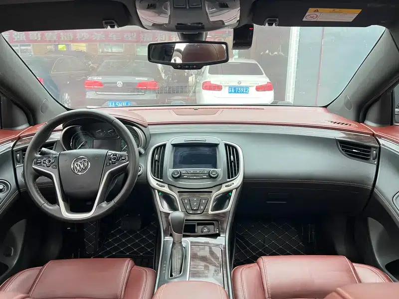 Buick LaCrosse 2013 2.4L SIDI Luxury Comfort Model — миниатюра 20