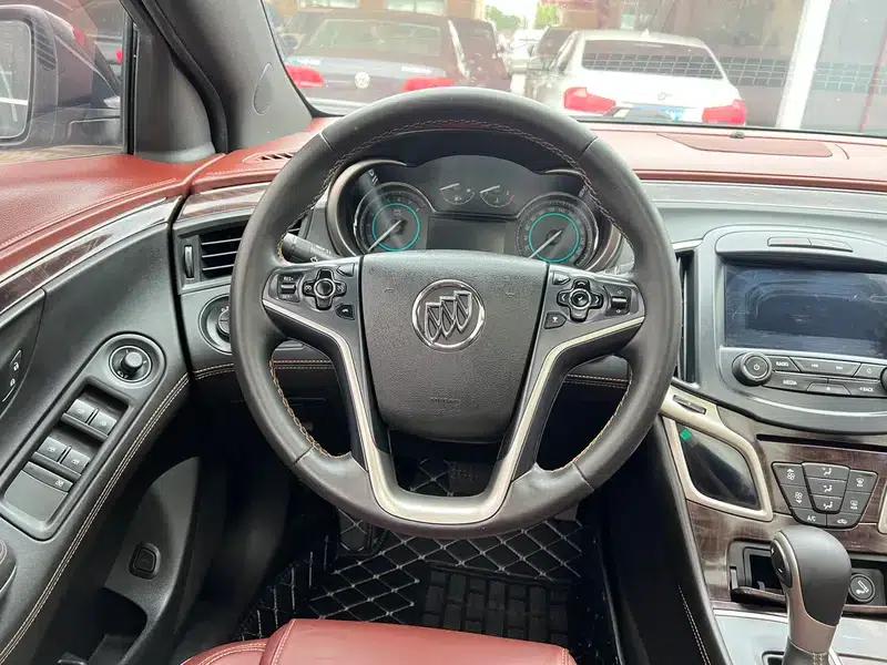Buick LaCrosse 2013 2.4L SIDI Luxury Comfort Model — миниатюра 21