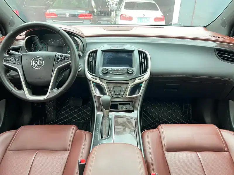 Buick LaCrosse 2013 2.4L SIDI Luxury Comfort Model — миниатюра 23