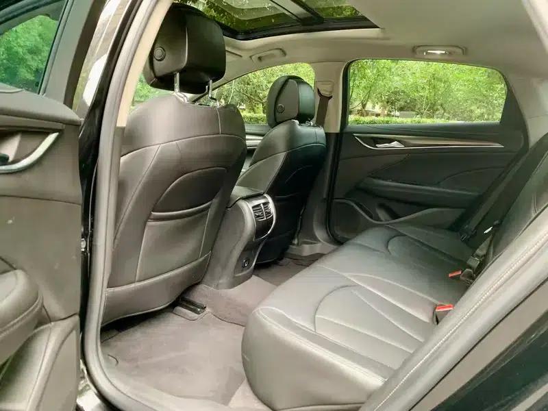 Buick LaCrosse 2018 20T Elite — миниатюра 13