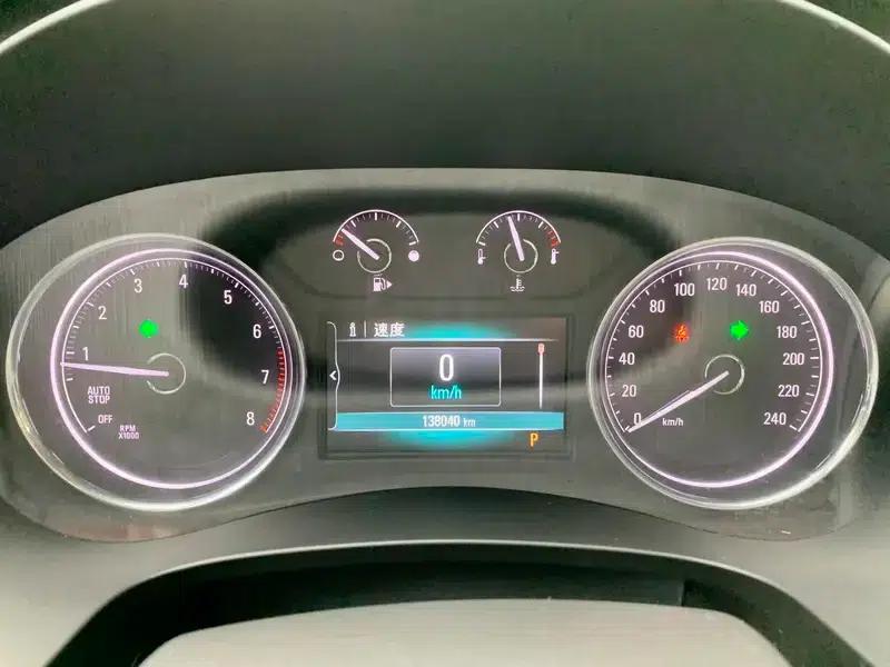 Buick LaCrosse 2018 20T Elite — миниатюра 8