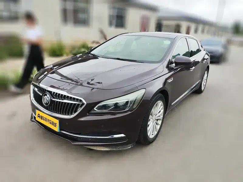 Buick LaCrosse 2018 28T Elite — миниатюра 1