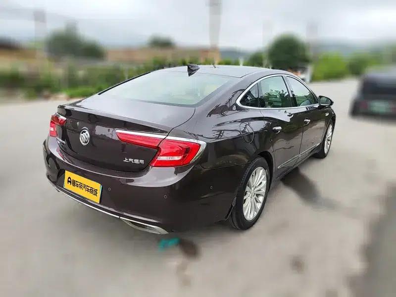 Buick LaCrosse 2018 28T Elite — миниатюра 4