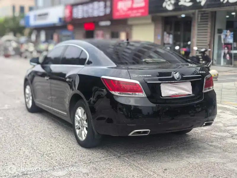 Buick LaCrosse 2012 2.4L SIDI Luxury Edition — миниатюра 4