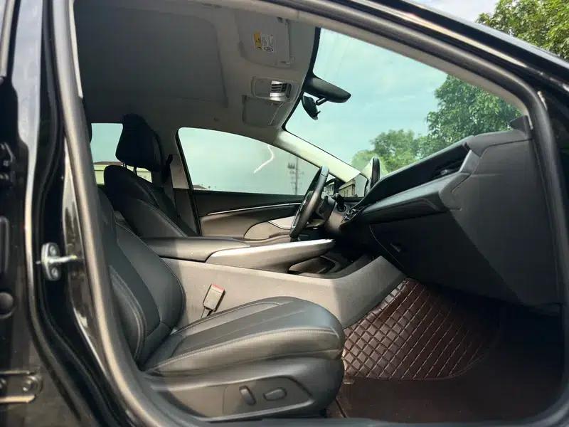 Buick LaCrosse 2023 25T CVT Exceeding Edition — миниатюра 25