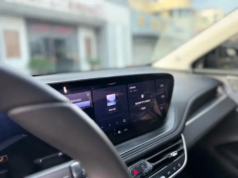 Buick LaCrosse 2023 25T CVT Exceeding Edition — миниатюра 10