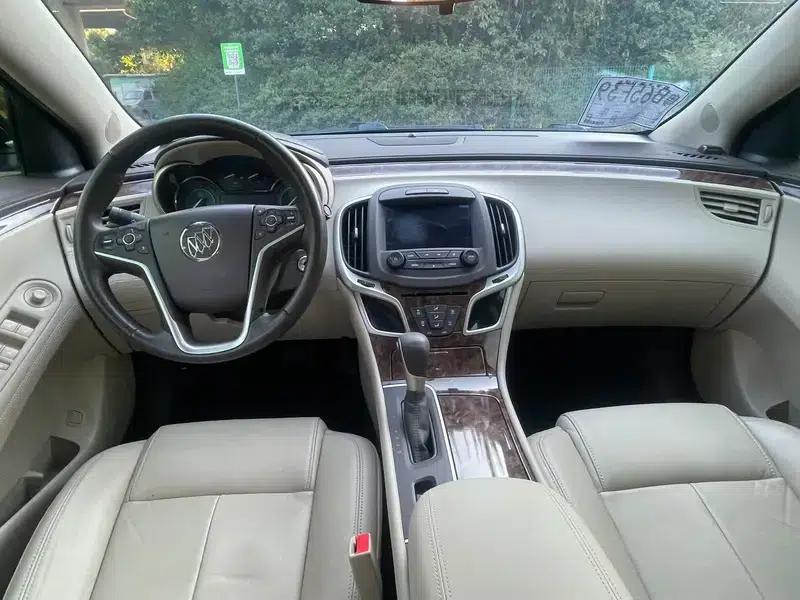 Buick LaCrosse 2013 2.4L SIDI Elite Comfort — миниатюра 12