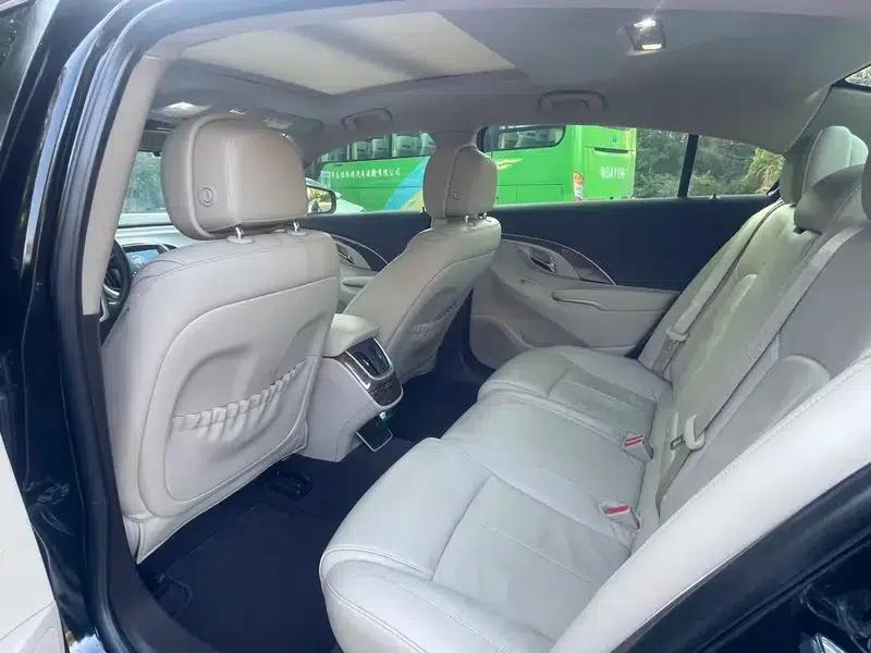Buick LaCrosse 2013 2.4L SIDI Elite Comfort — миниатюра 16