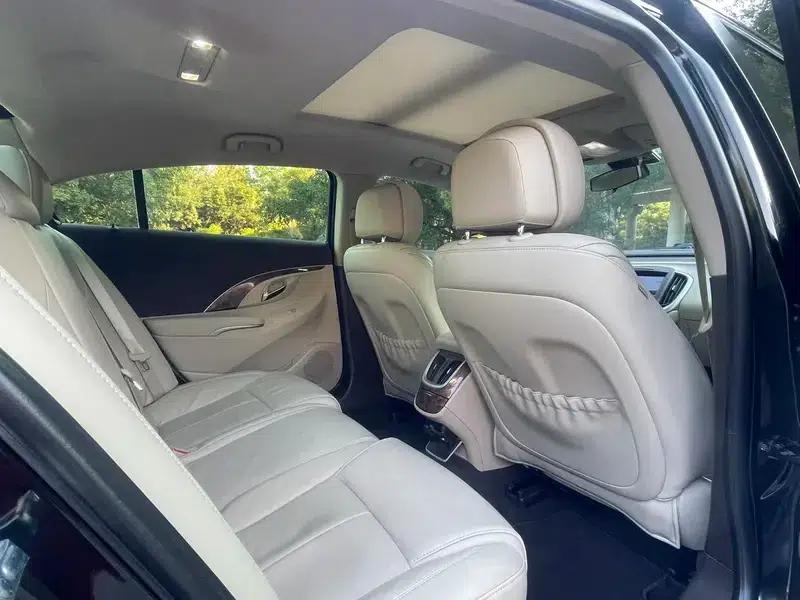 Buick LaCrosse 2013 2.4L SIDI Elite Comfort — миниатюра 17