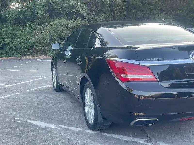Buick LaCrosse 2013 2.4L SIDI Elite Comfort — миниатюра 8