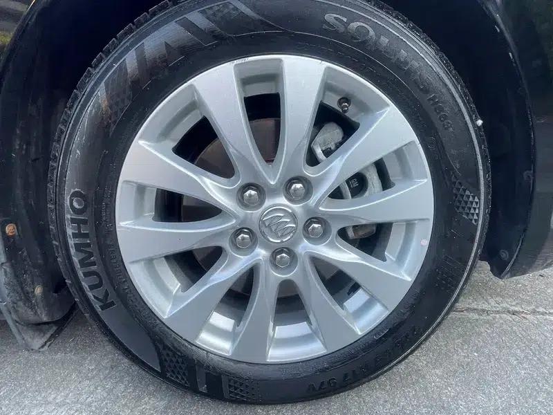 Buick LaCrosse 2013 2.4L SIDI Elite Comfort — миниатюра 10