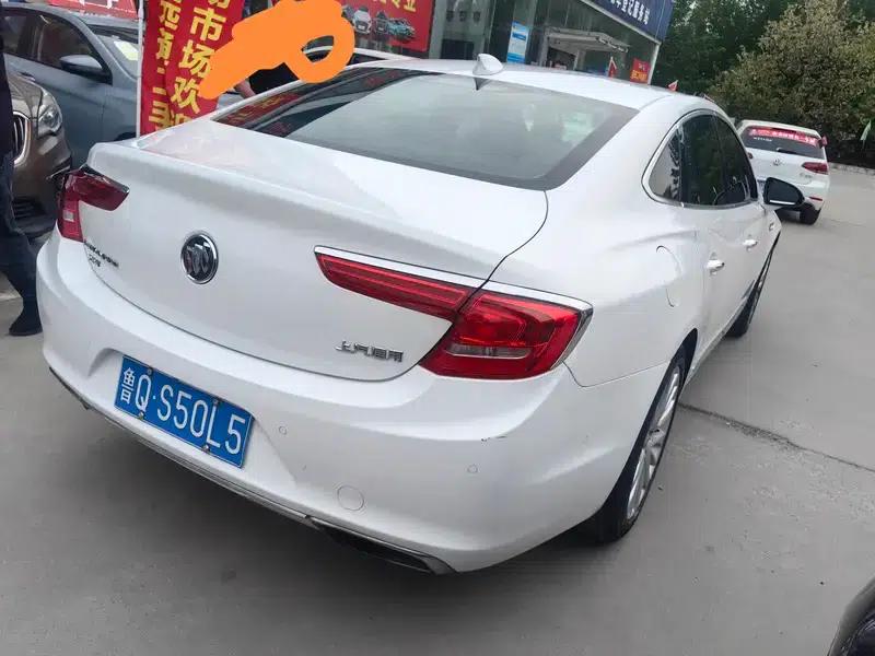 Buick LaCrosse 2016 28T Flagship Edition — миниатюра 2