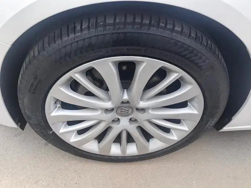 Buick LaCrosse 2016 28T Flagship Edition — миниатюра 3