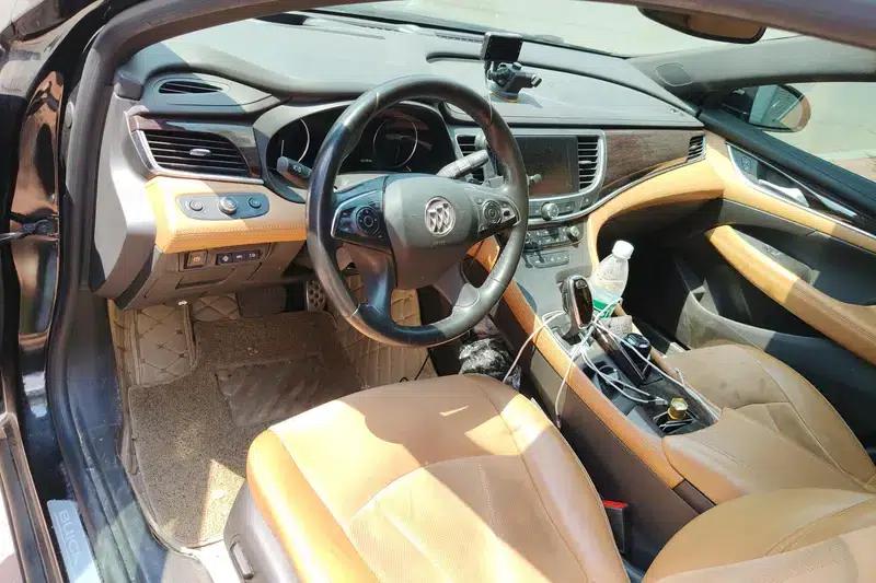 Buick LaCrosse 2016 Facelift 20T Leading Edition — миниатюра 15