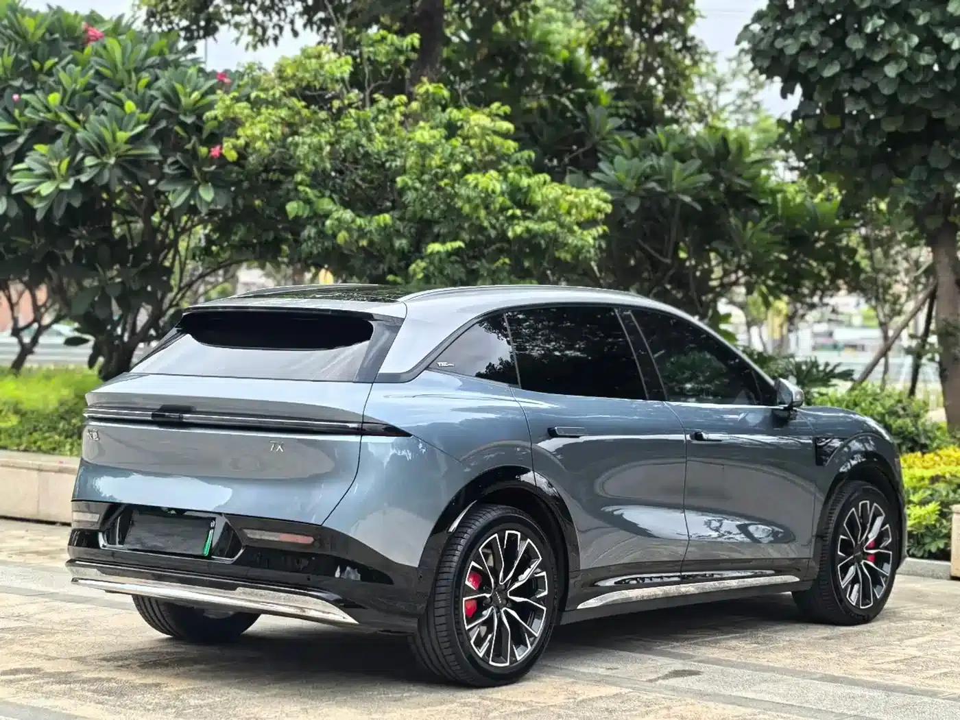 Jike 7X 2025 75kWh Rear-Wheel Drive Intelligent Driving Edition — миниатюра 14