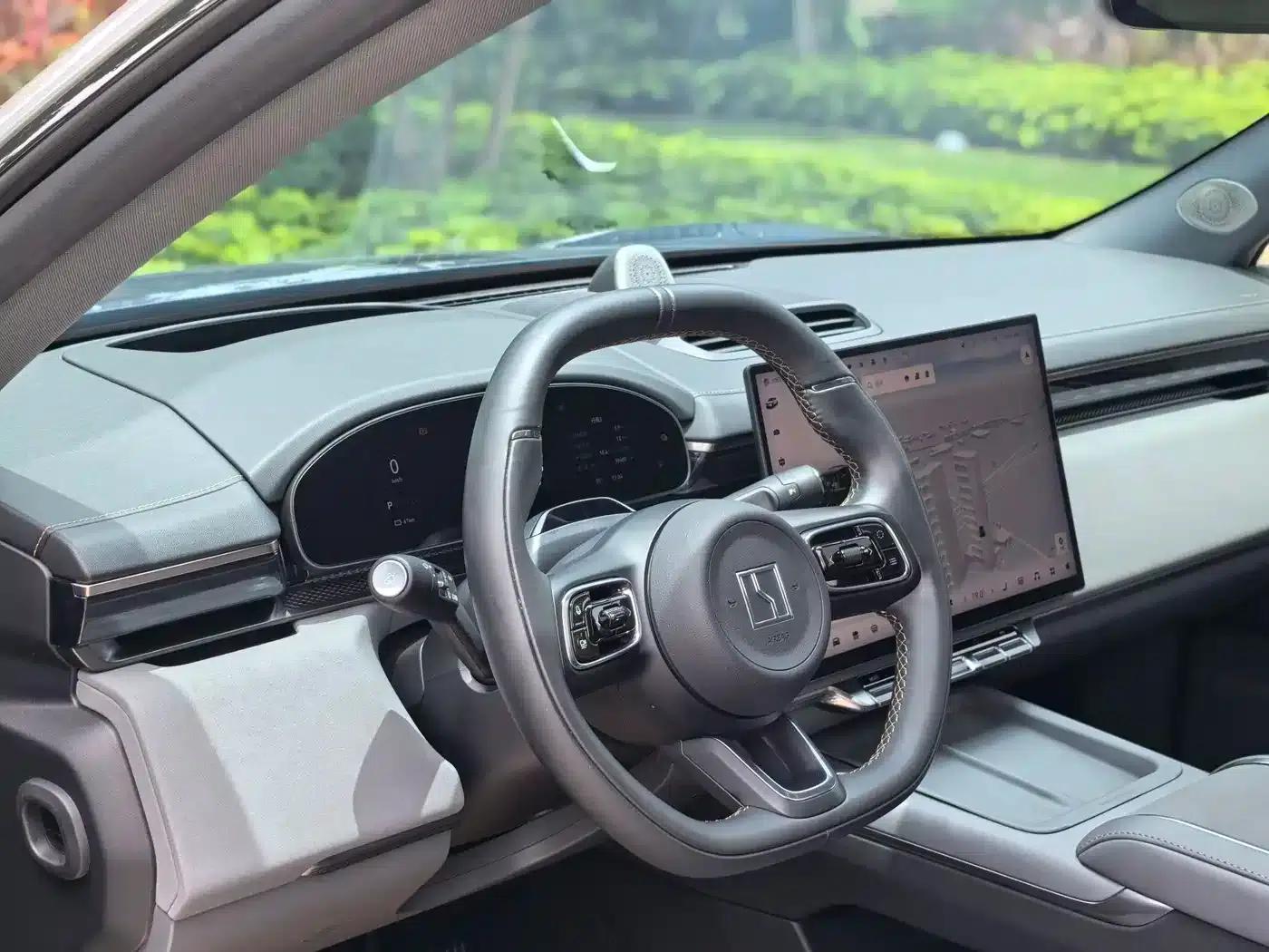 Jike 7X 2025 75kWh Rear-Wheel Drive Intelligent Driving Edition — миниатюра 9