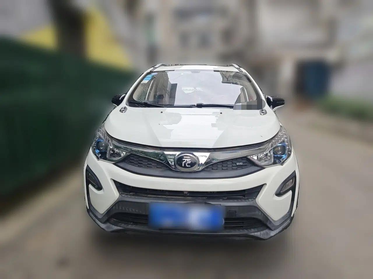 BYD Yuan 2016 1.5L Manual Luxury Version — миниатюра 2