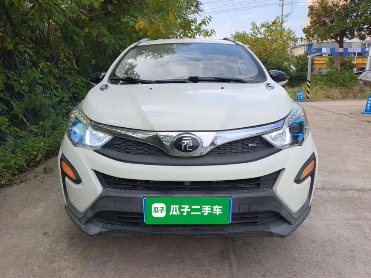 BYD Yuan 2016 1.5L Automatic Haoya Model — миниатюра 2