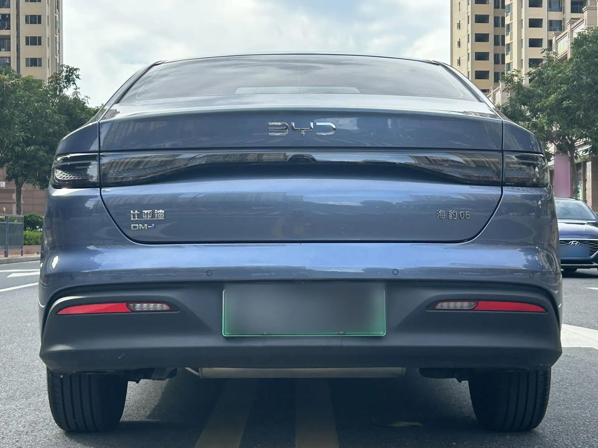 BYD Seal 05 DM-i 2025 DM-i Smart Drive 55KM Luxury Model — миниатюра 15