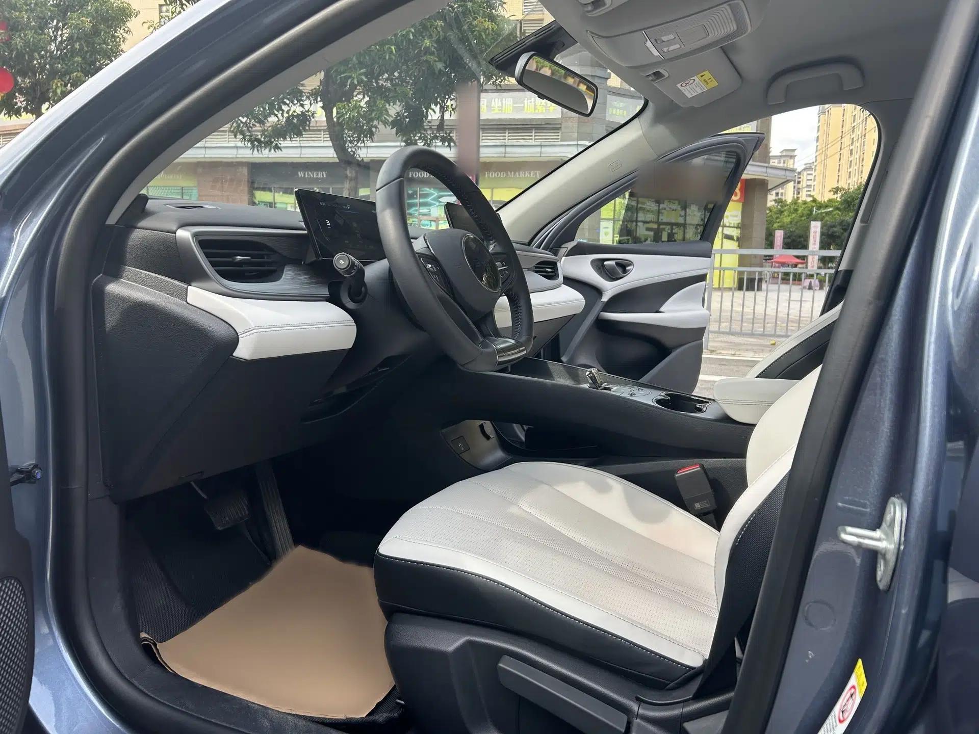 BYD Seal 05 DM-i 2025 DM-i Smart Drive 55KM Luxury Model — миниатюра 28