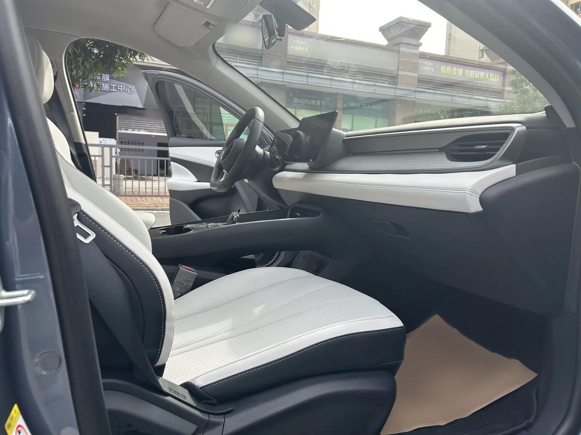 BYD Seal 05 DM-i 2025 DM-i Smart Drive 55KM Luxury Model — миниатюра 31