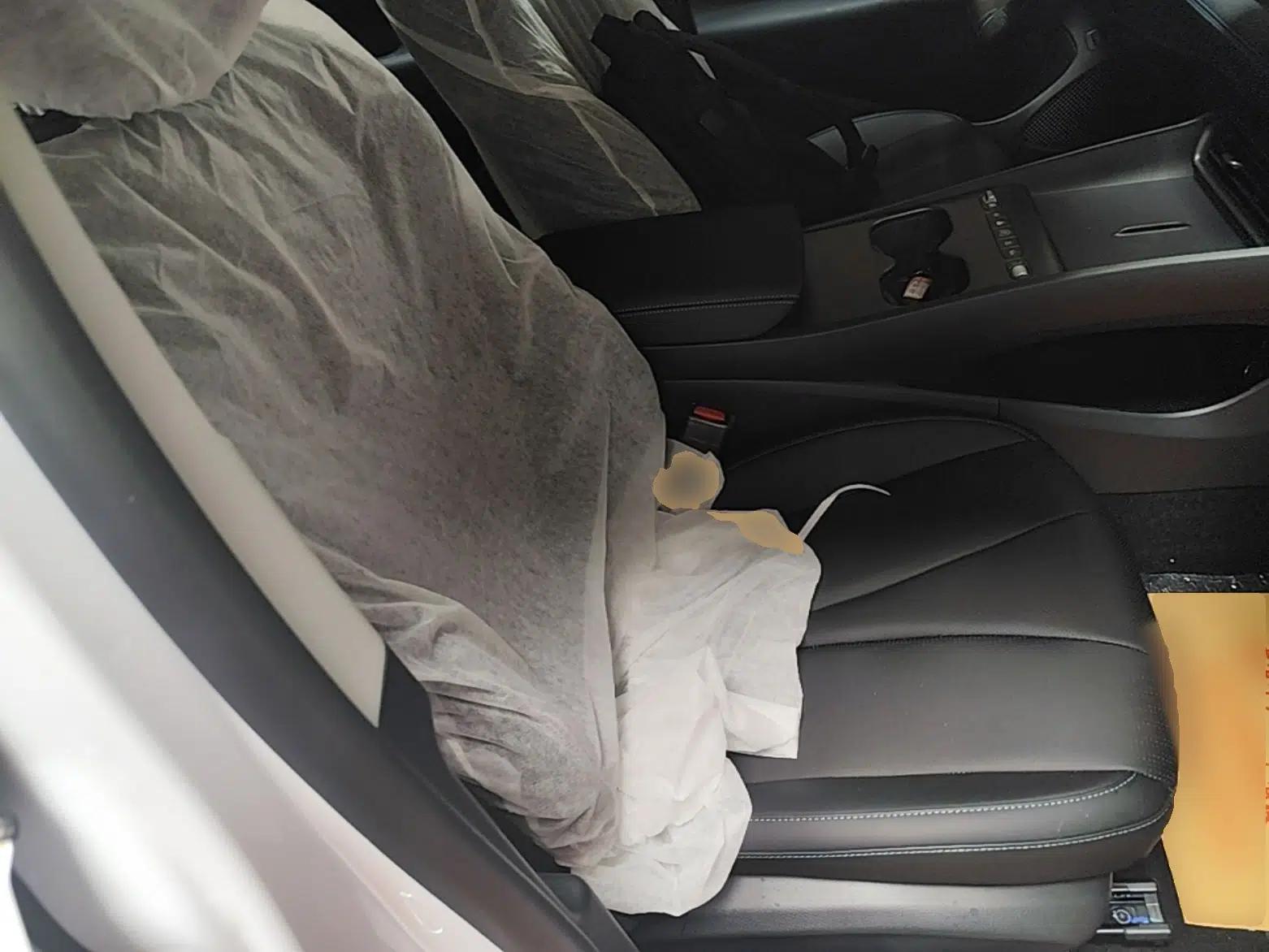 BYD Seal 05 DM-i 2026 DM-i 128KM Luxury Edition — миниатюра 19