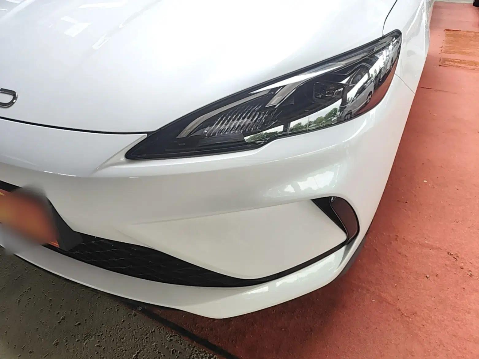 BYD Seal 05 DM-i 2026 DM-i 128KM Luxury Edition — миниатюра 8