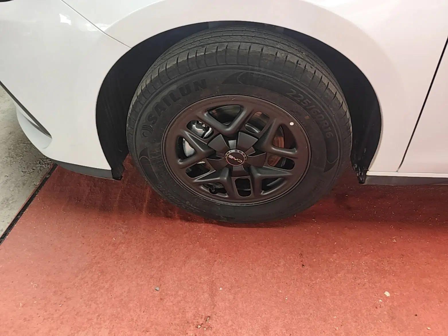 BYD Seal 05 DM-i 2026 DM-i 128KM Luxury Edition — миниатюра 10