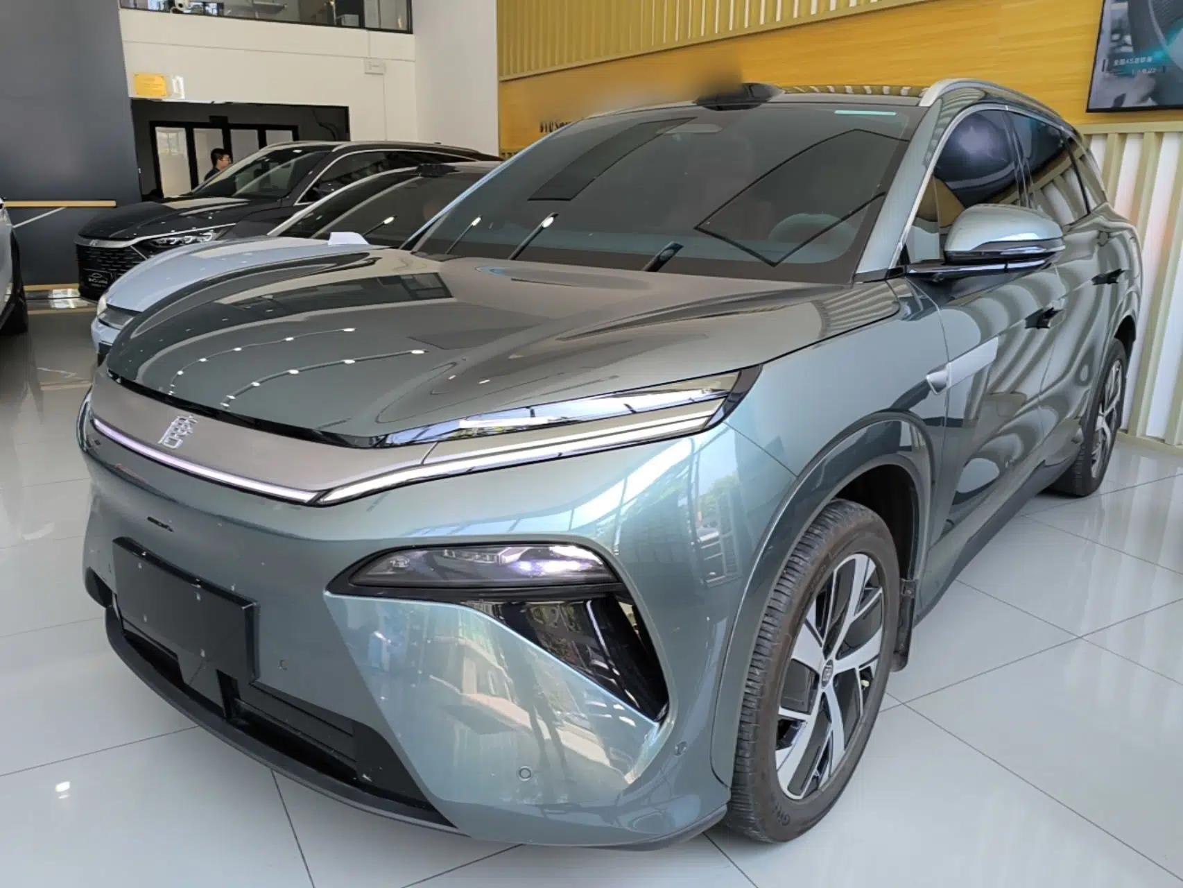 BYD Tang L 2025 EV 670KM LiDAR Flagship Version — миниатюра 1