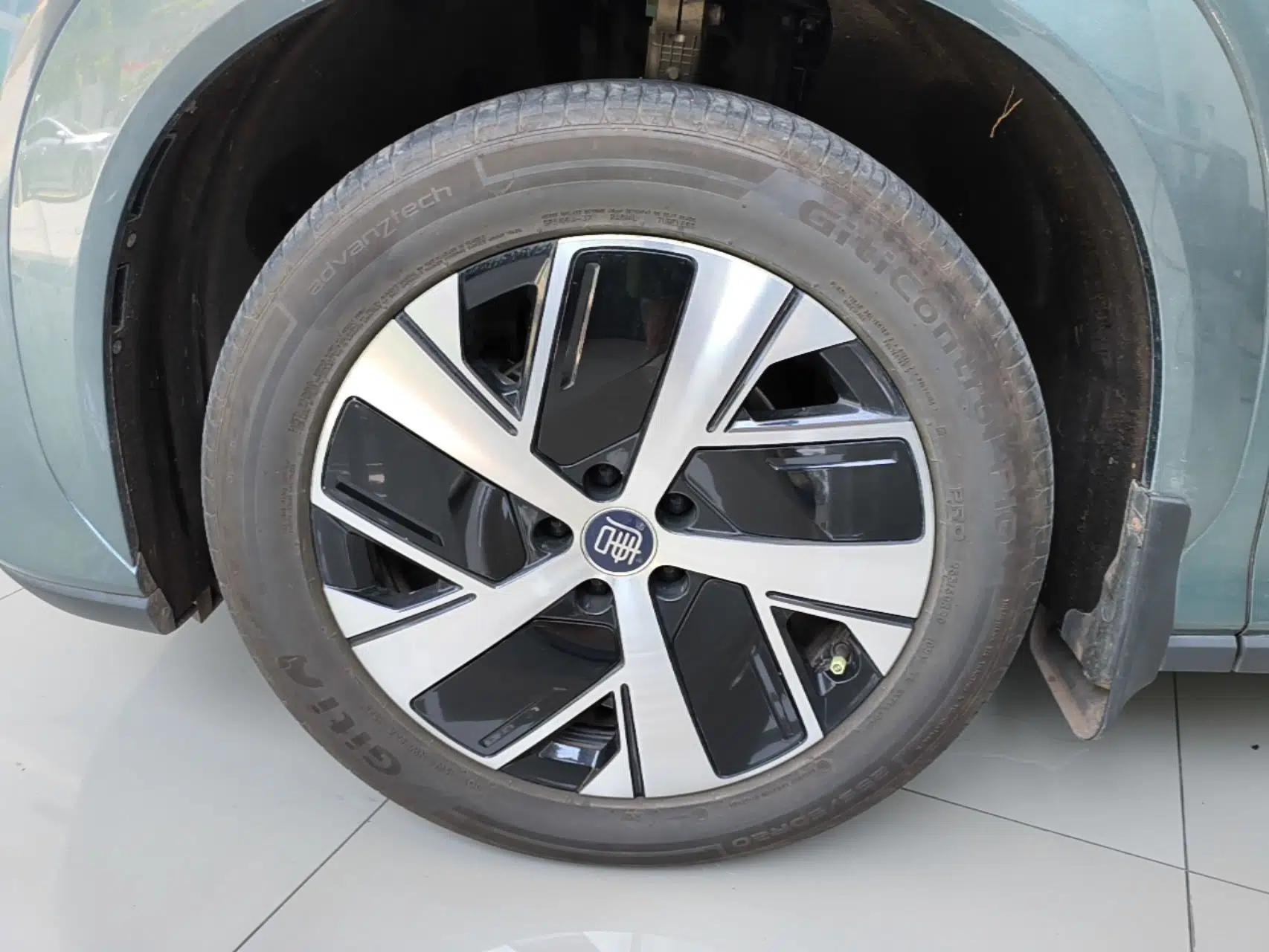 BYD Tang L 2025 EV 670KM LiDAR Flagship Version — миниатюра 10