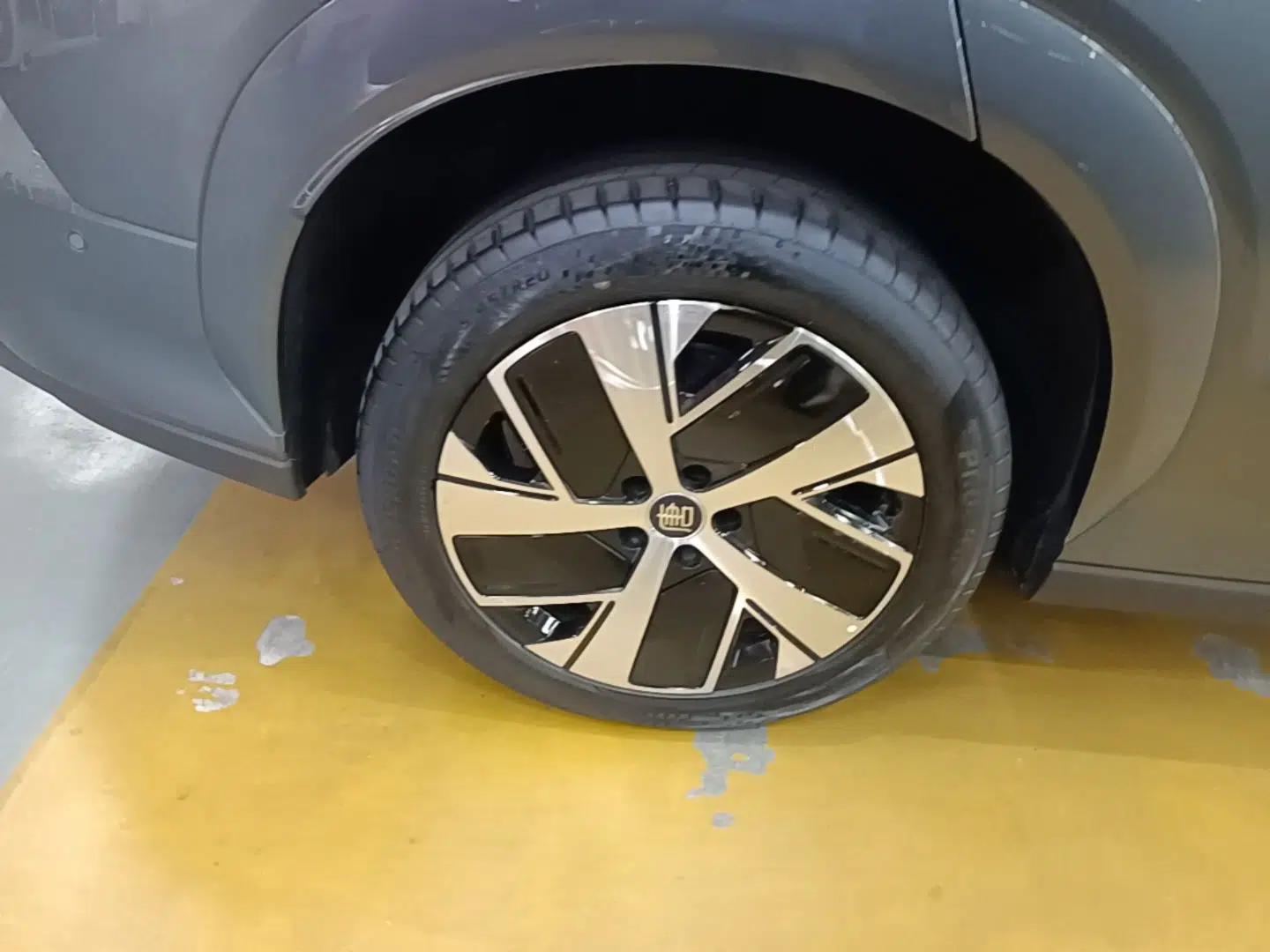 BYD Tang L 2025 EV with 670 km Range LiDAR and Premium Features — миниатюра 11
