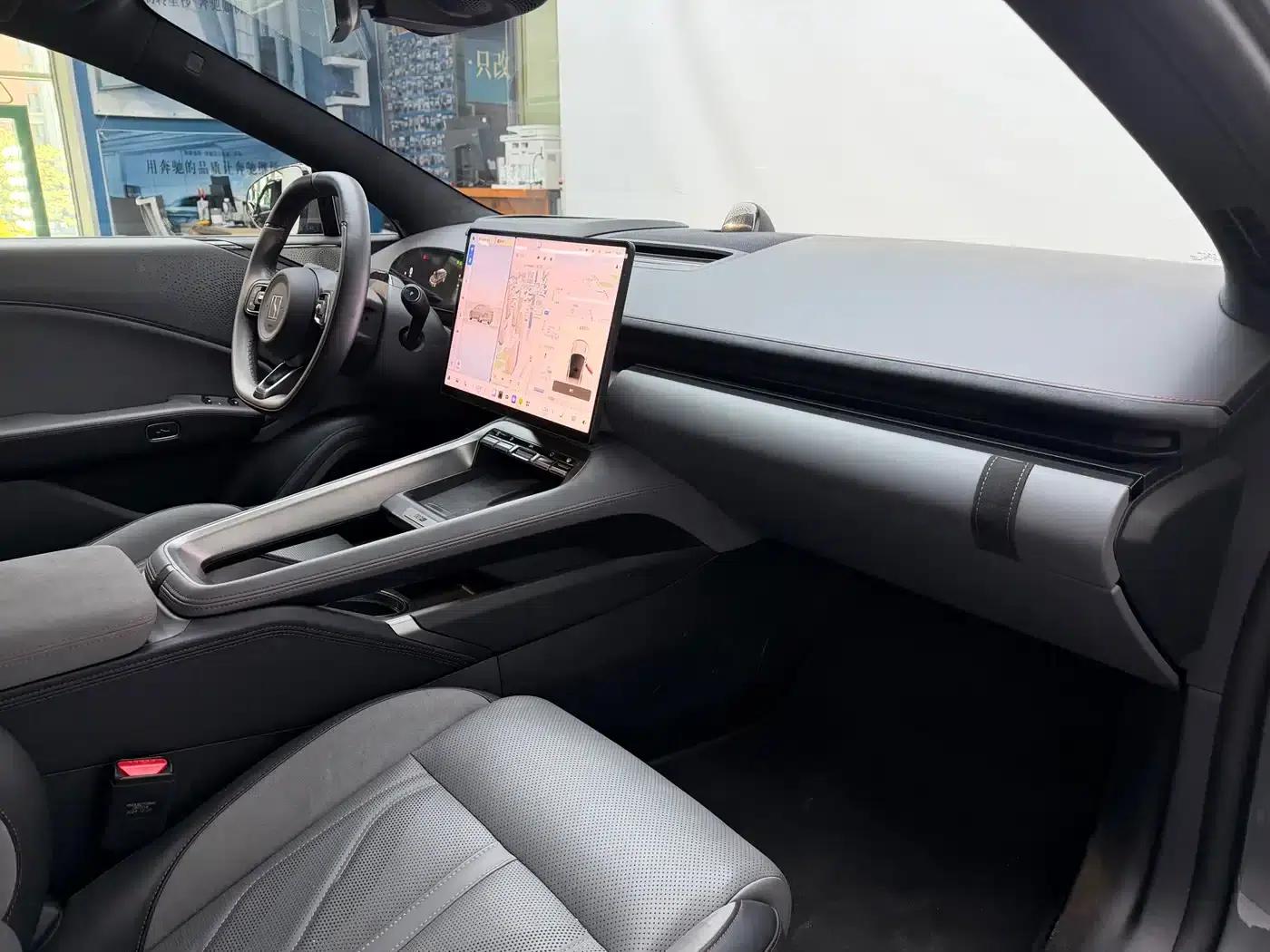 Extreme Krypton 007GT 2025 All-Wheel Drive Intelligent Driving Edition 75kWh — миниатюра 14