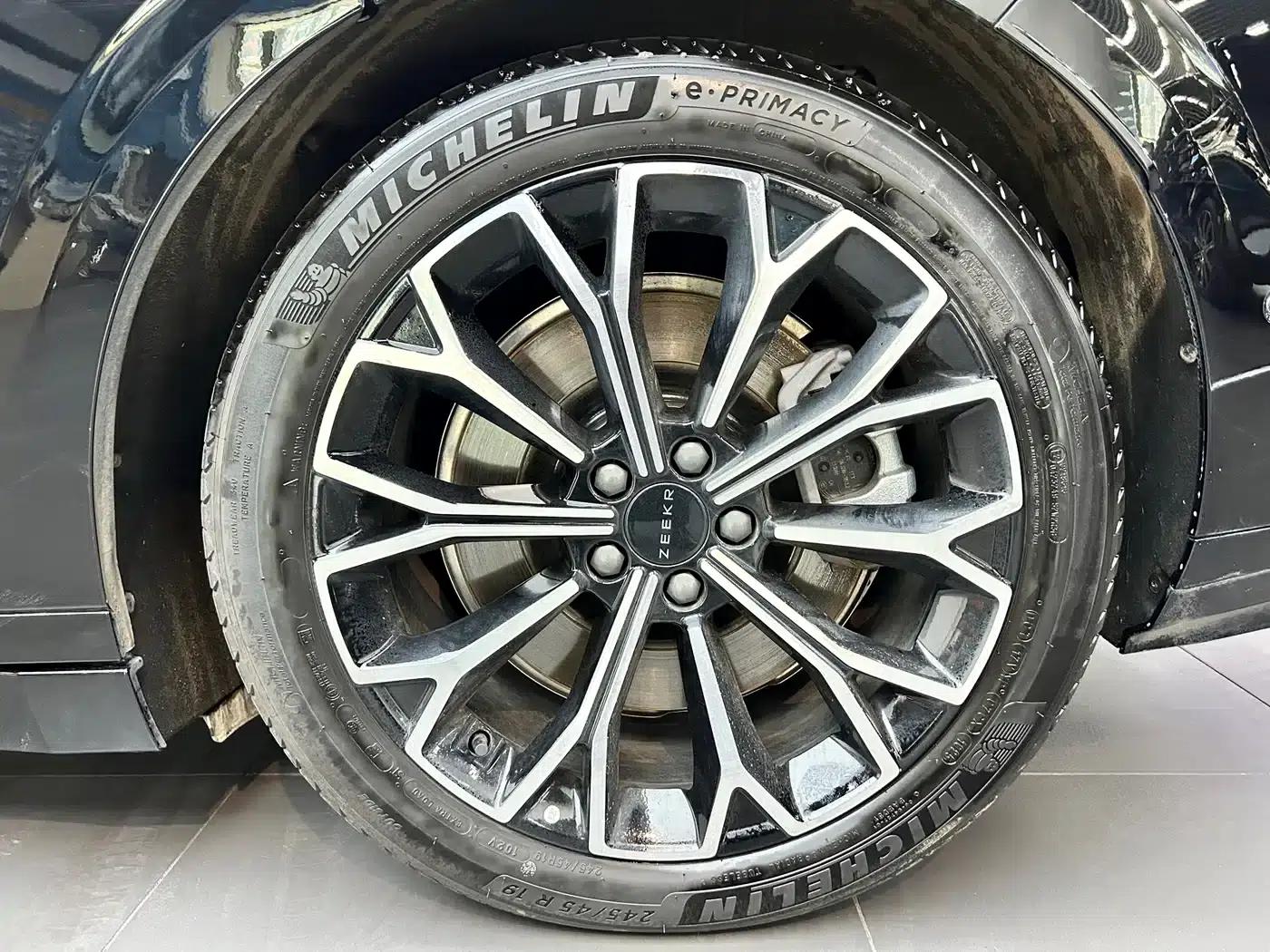 Extreme Krypton 007GT 2025 All-Wheel Drive Intelligent Driving Edition 75kWh — миниатюра 18