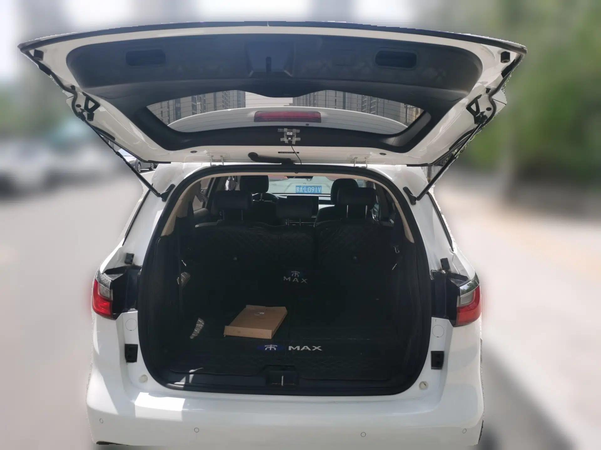 BYD Song MAX New Energy 2019 DM 1.5T Smart Connect Enjoyment Model 7 Seats China VI Standard — миниатюра 19