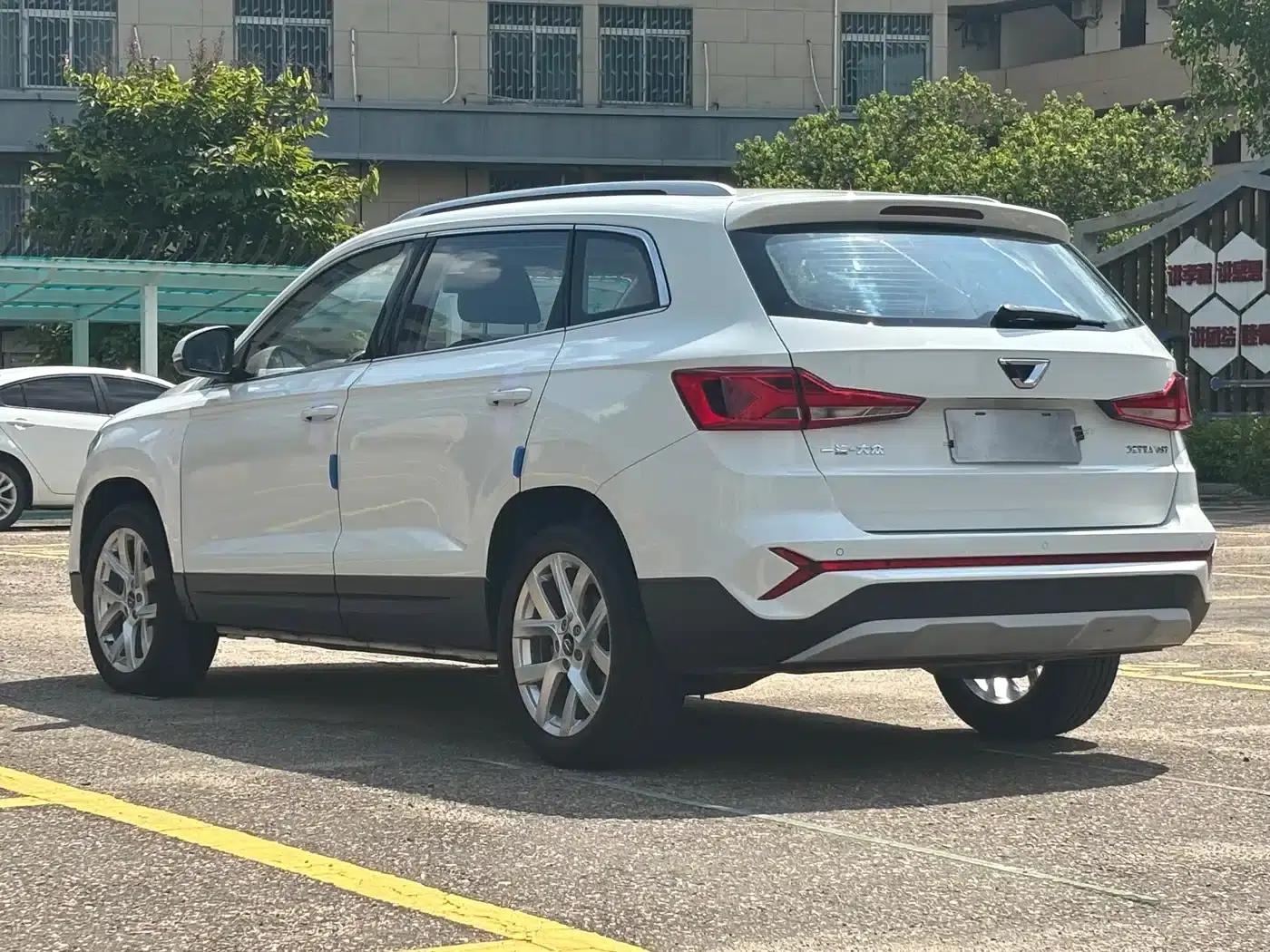 Jetta VS7 2023 280TSI Automatic Entry-Level Edition — миниатюра 4