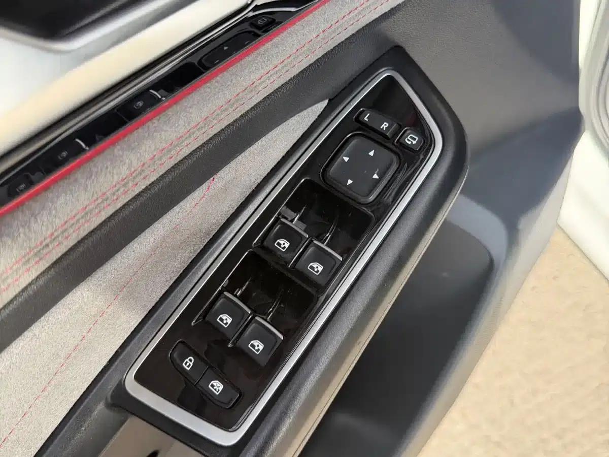 Jetta VS7 2021 1.4T Automatic Enjoy Edition — миниатюра 17