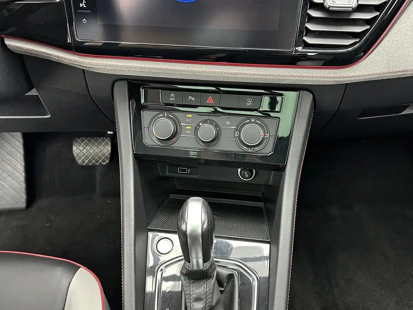 Jetta VS7 2023 280TSI Automatic Enjoy Edition — миниатюра 16