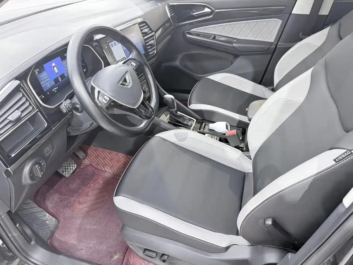 Jetta VS7 2023 280TSI Automatic High-Gloss Enjoy Edition — миниатюра 11